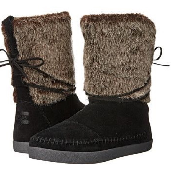 Toms Shoes | Toms Nepal Boots | Color: Black/Brown | Size: 6.5 | Miathebutterfly's Closet